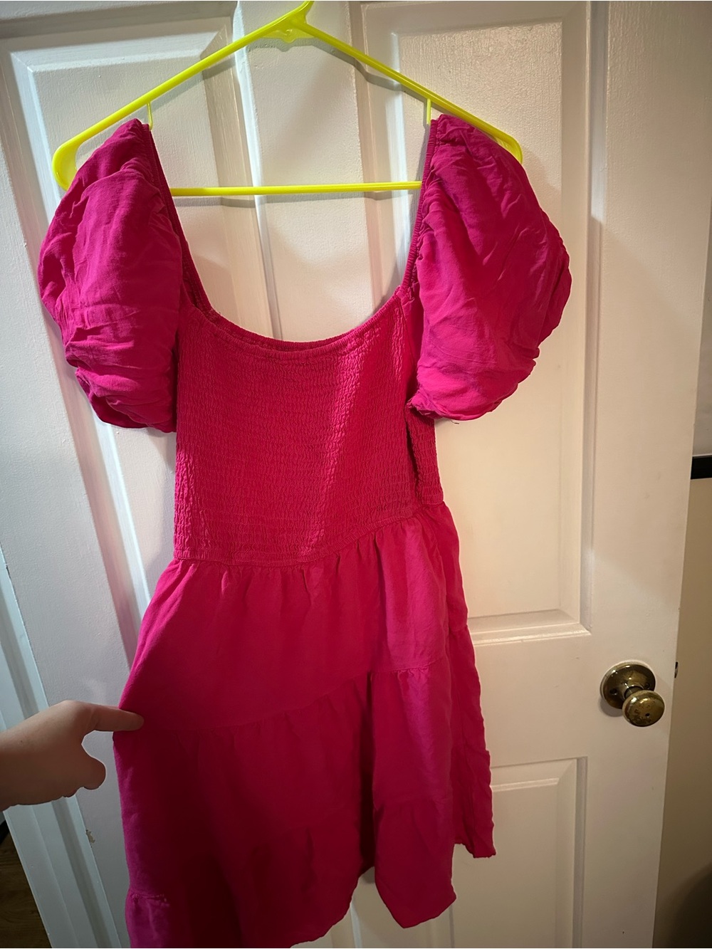 Puff Sleeve Smocked Casual Dress — Bright Fuchsia